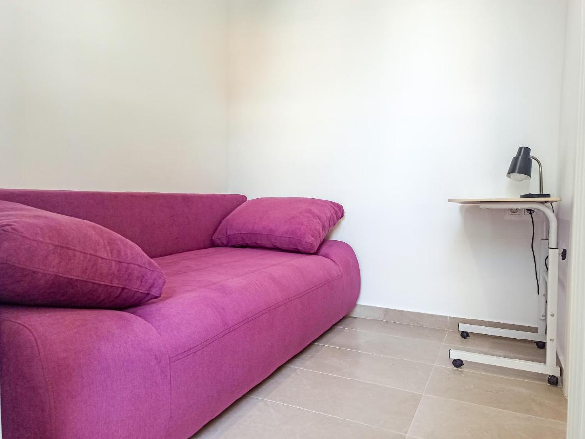 Kremou Apartment